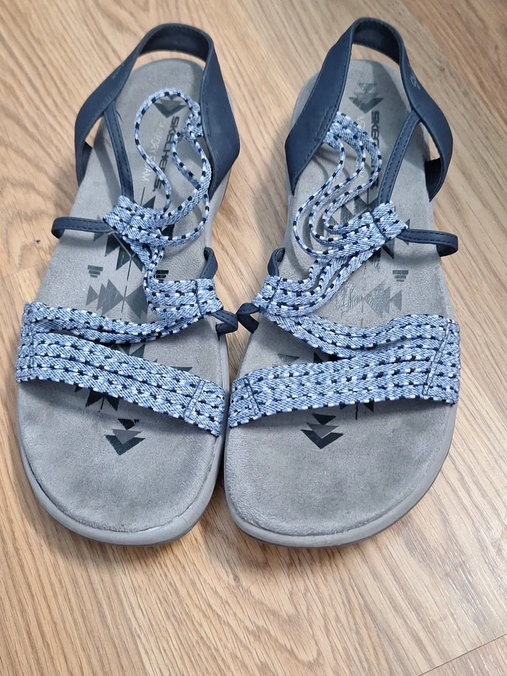 Skechers Reggae Stretch Appeal Z-Gore Slingback Women's Navy and Gray Sandals - Picture 2 of 10